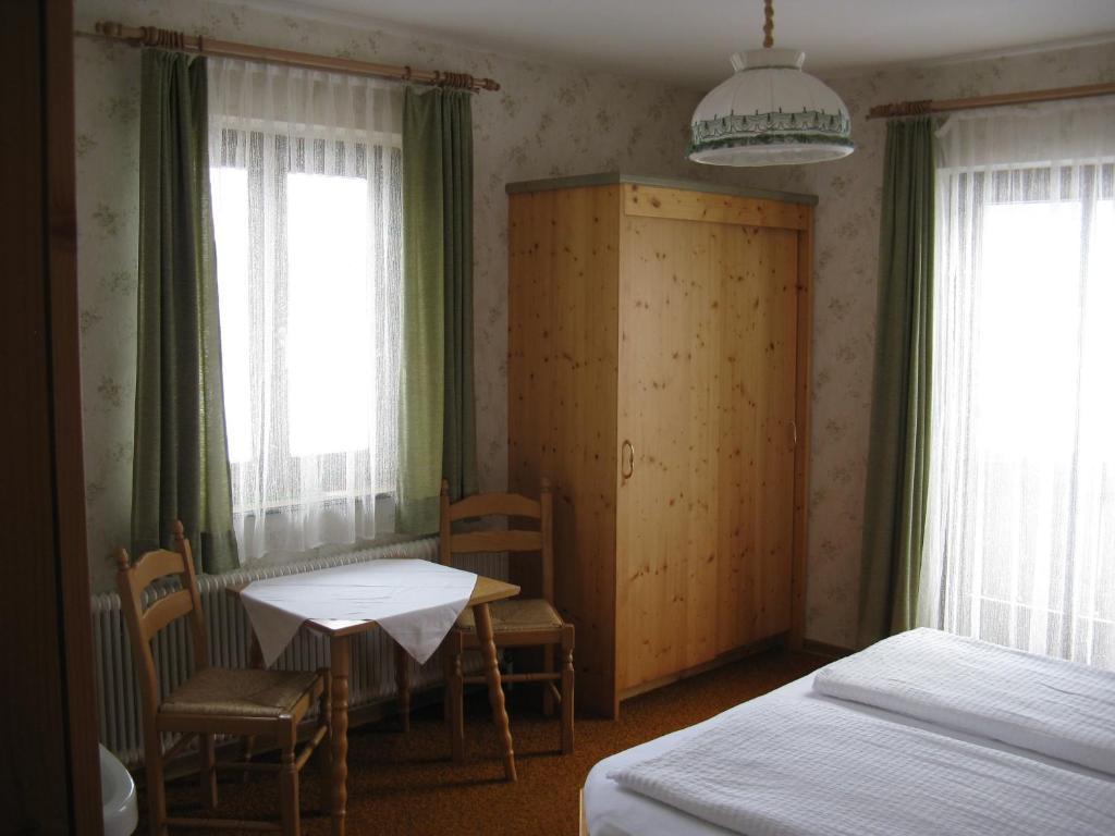 Haus Pfarrkirchner Apartment Mauterndorf  Cameră foto